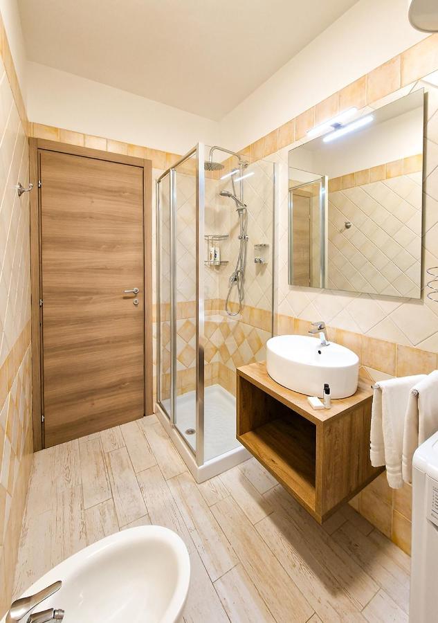 马达莱纳Residenza Quarto 02 - La Maddalena公寓 外观 照片